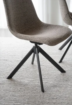Dunmore stol mörkbeige tyg/svart metall snurr-tilt