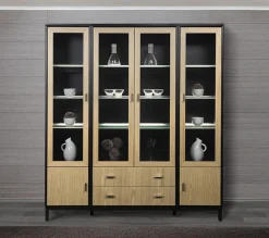 Regal Wood Svart Ek 164 Vitrin