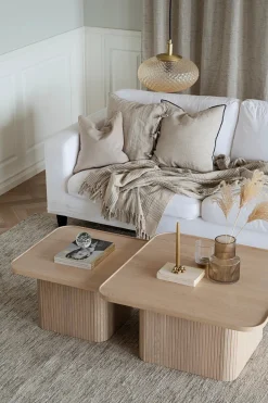 SULLIVAN SOFFBORD VITPIGMENTERAD 80X80