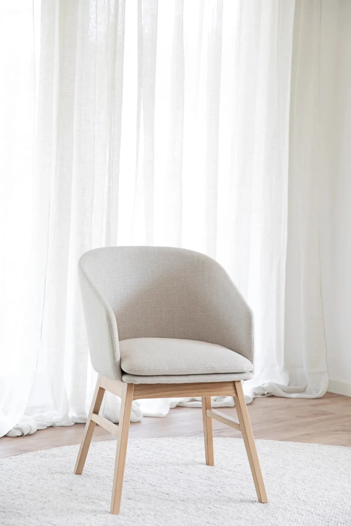 WINDHAM KARMSTOL BEIGE/EK